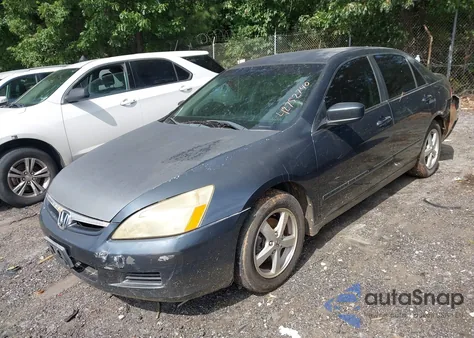 2006 Honda Accord 2.4 Lx from USA, damaged, VIN 3HGCM56466G710597